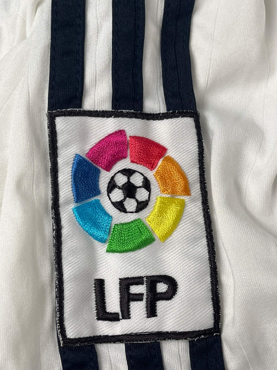 Real Madrid Home Shirt 2006/7 Robinho 10 (XL)