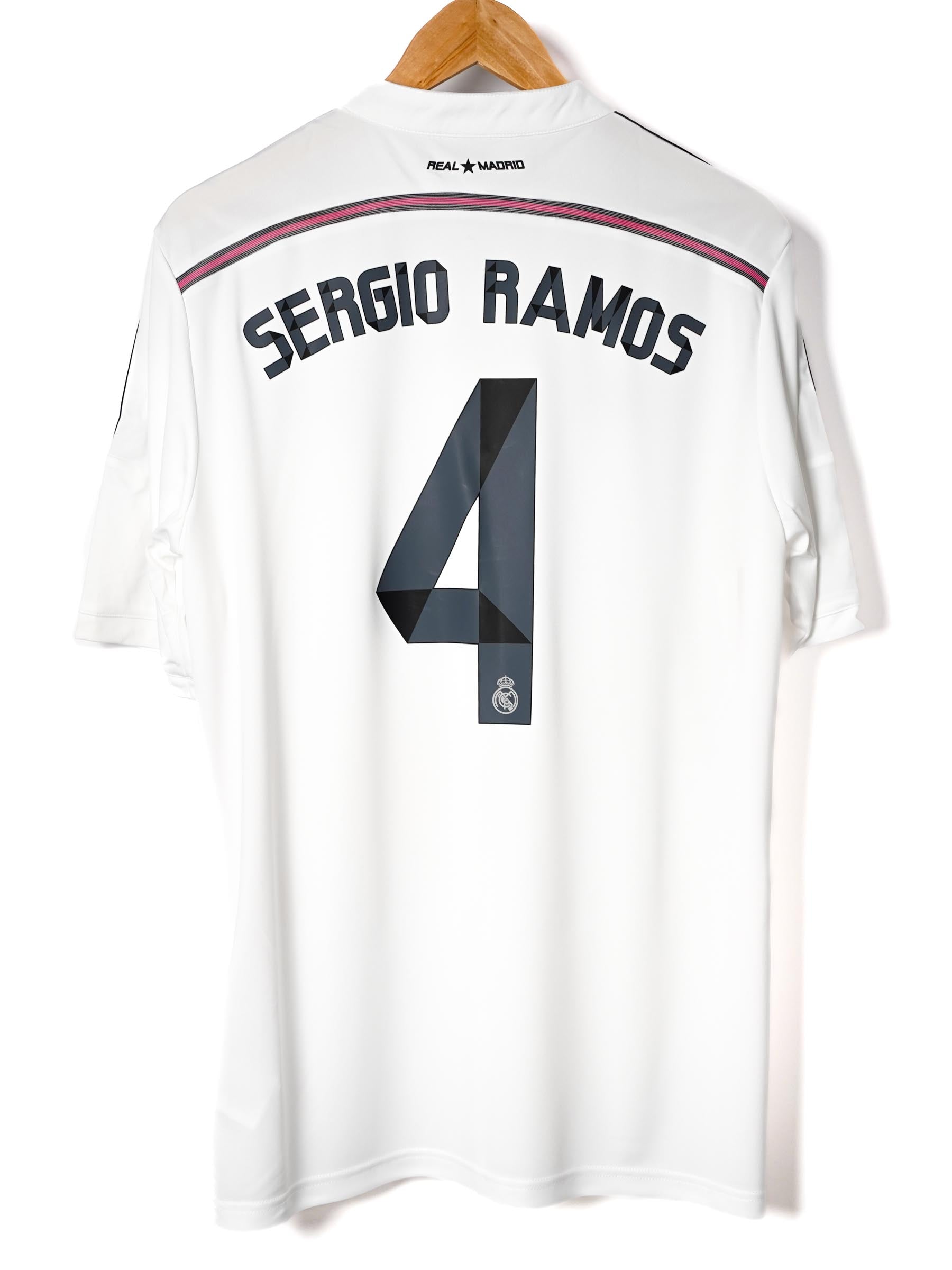 驚きの値段での商品をすべて Real Madrid (L #4 Ramos Sergio BNWT 2014/15 Shirt Home ウェア