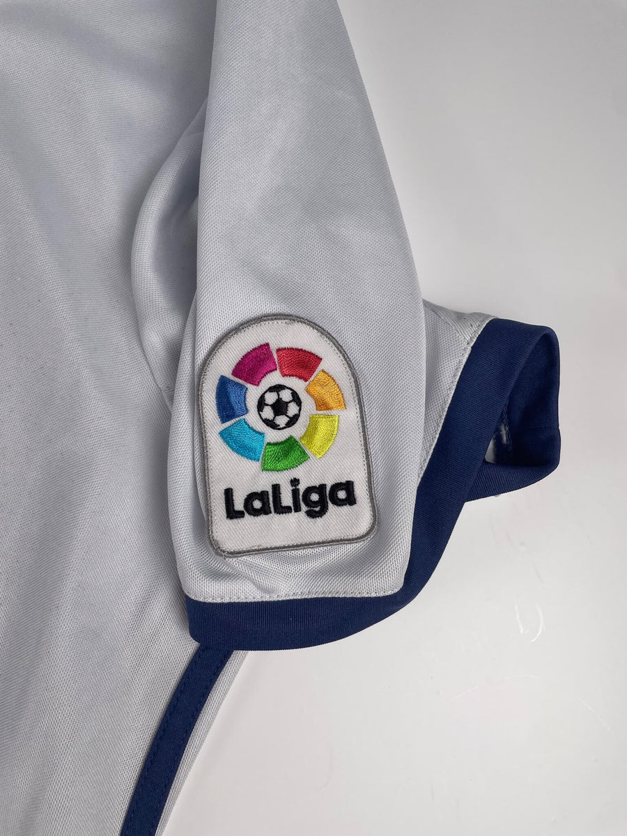 Real Madrid Home Shirt 2016/17 Bale 11 (L)