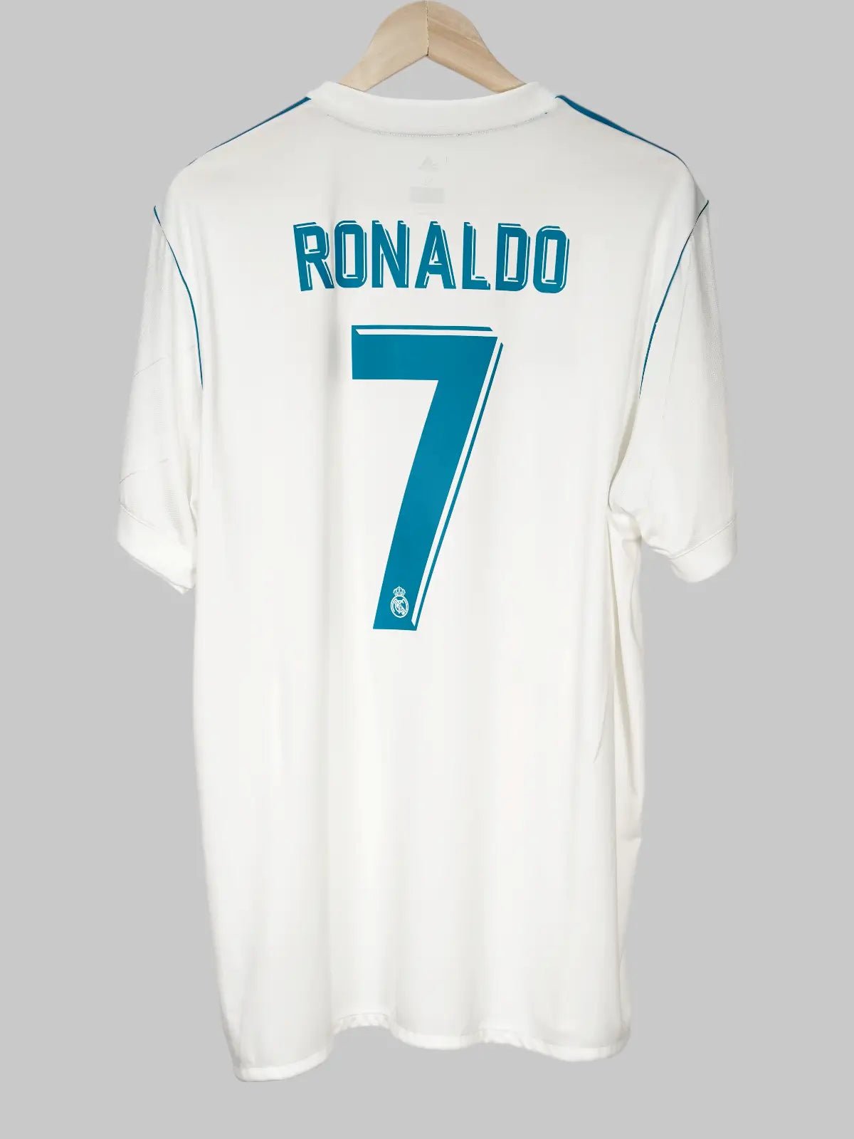 2017/18 Real Madrid Ronaldo #7 Home Shirt (XL) Adidas – First11