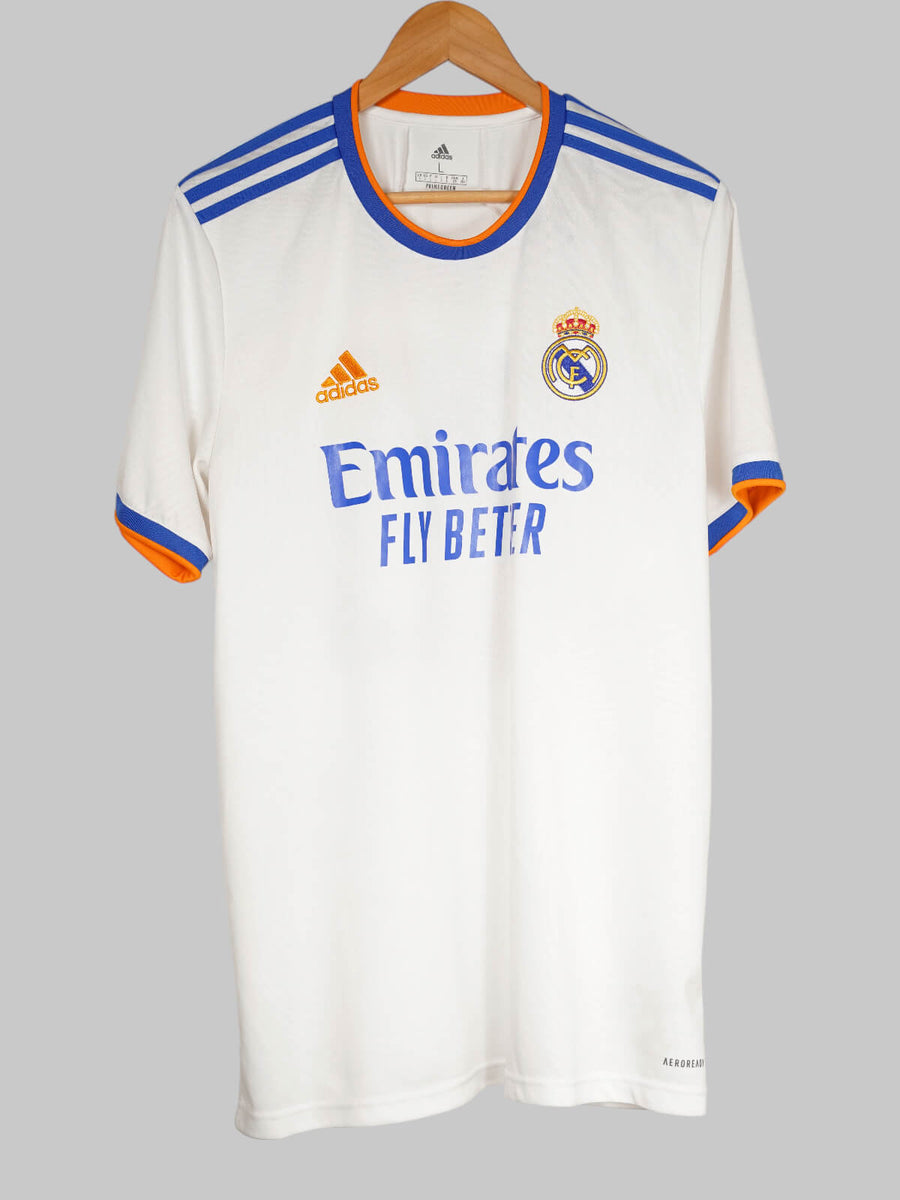 Real Madrid Home Shirt 2021/22 Vini Jr 20 (L)