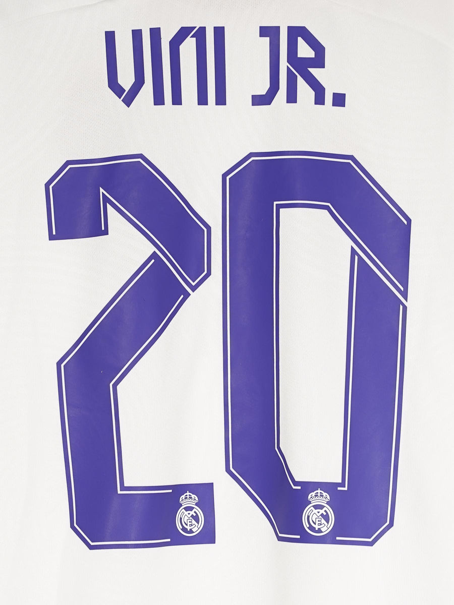 Real Madrid Home Shirt 2021/22 Vini Jr 20 (L)