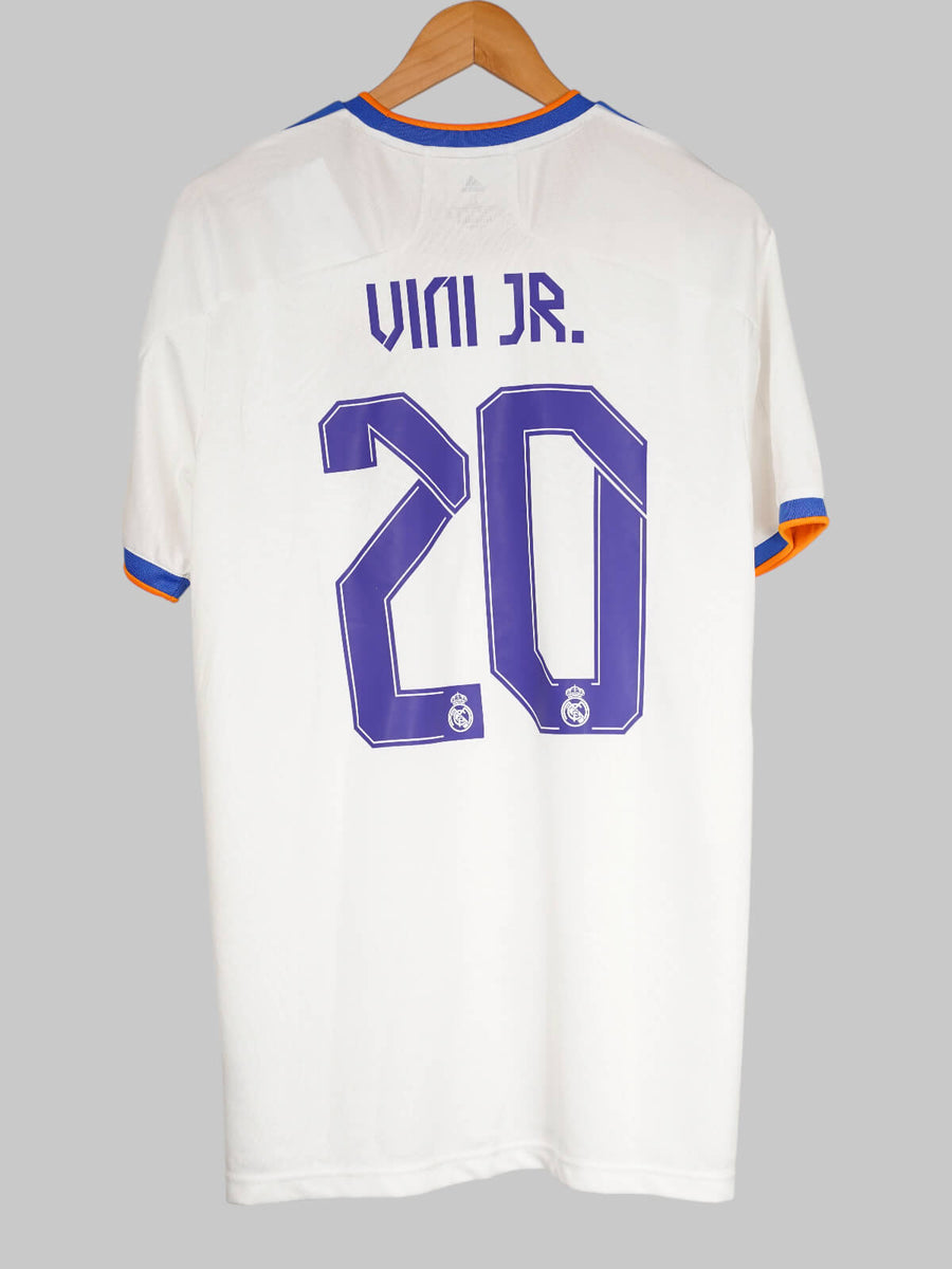 Real Madrid Home Shirt 2021/22 Vini Jr 20 (L)