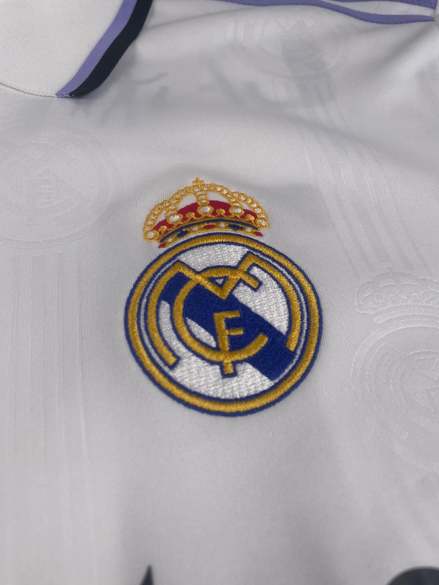 Real Madrid Home Shirt 2022/23 Signed Camavinga 12 with COA (L)
