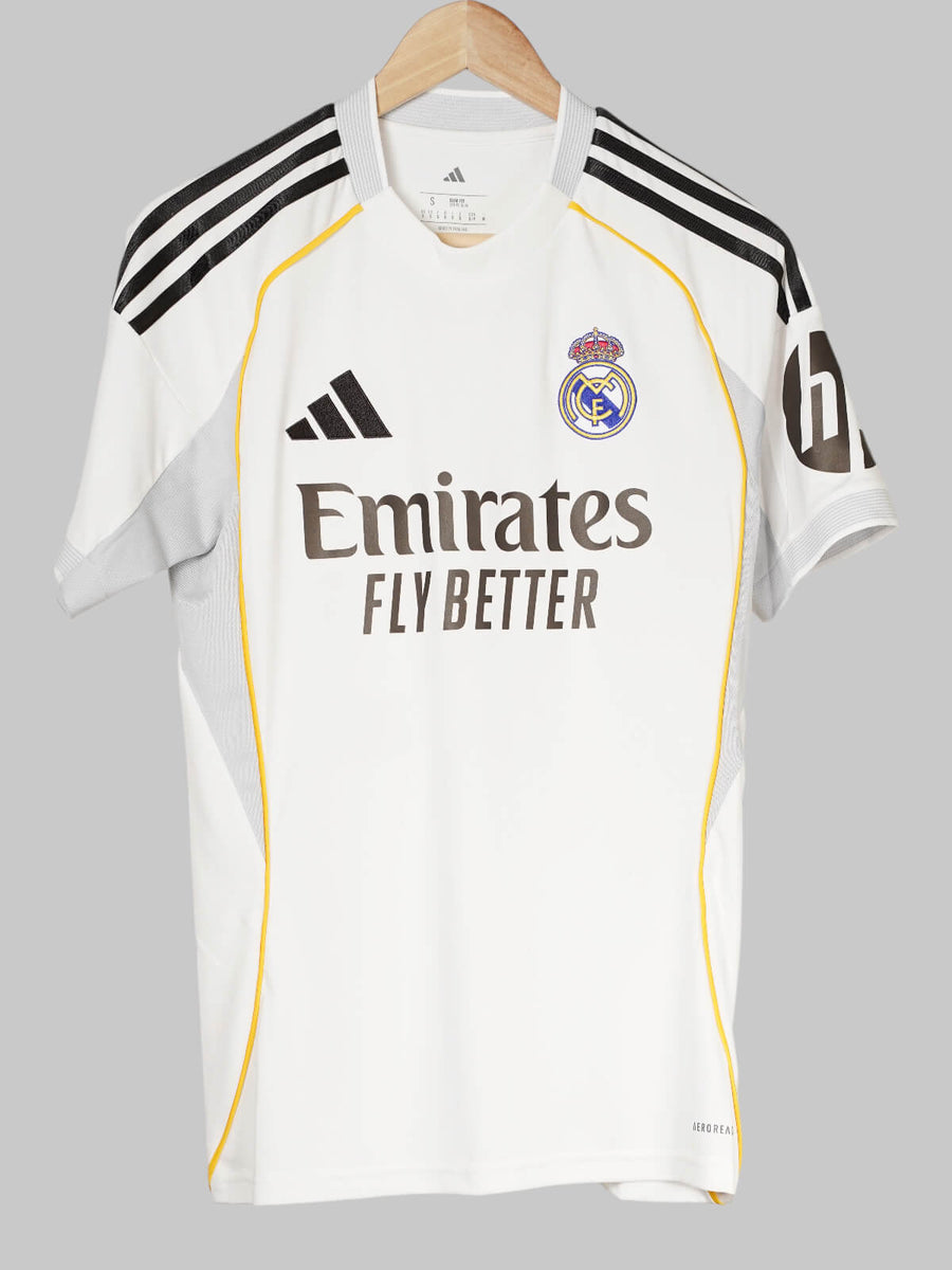 Real Madrid Home Shirt 2025/26 Modric 10 (S)