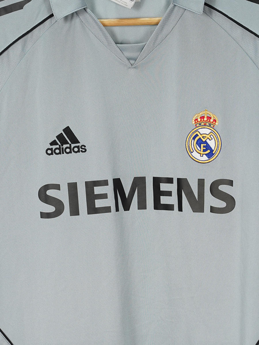 Real Madrid Third Shirt 2005/6 Robinho 10 (L)
