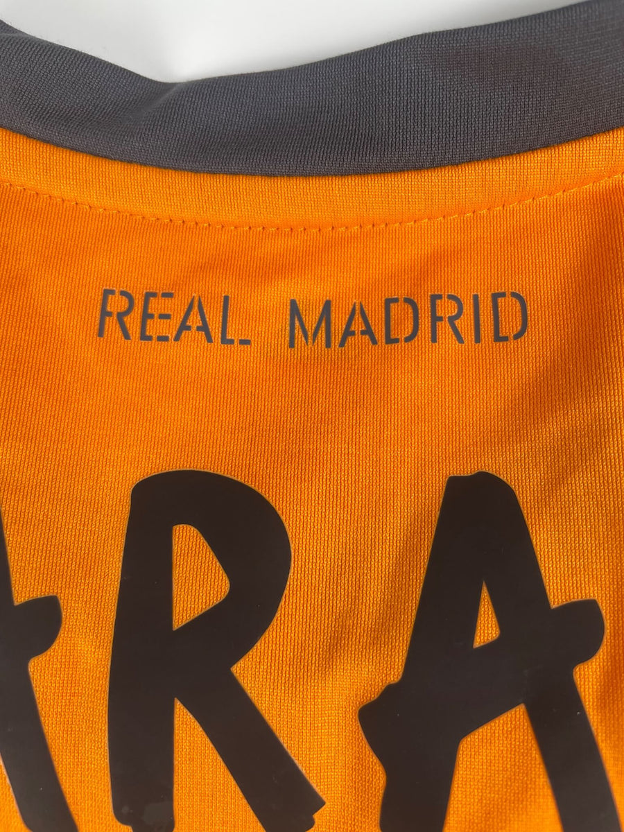 Real Madrid Third Shirt 2013/14 Varane 2 (L)