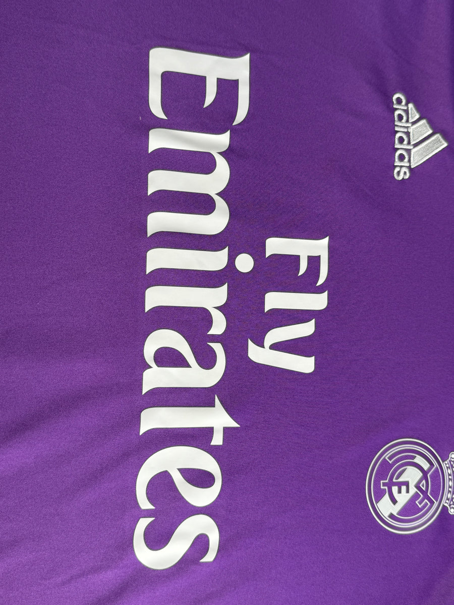2016/17 Real Madrid Ronaldo #7 Away Shirt (M)