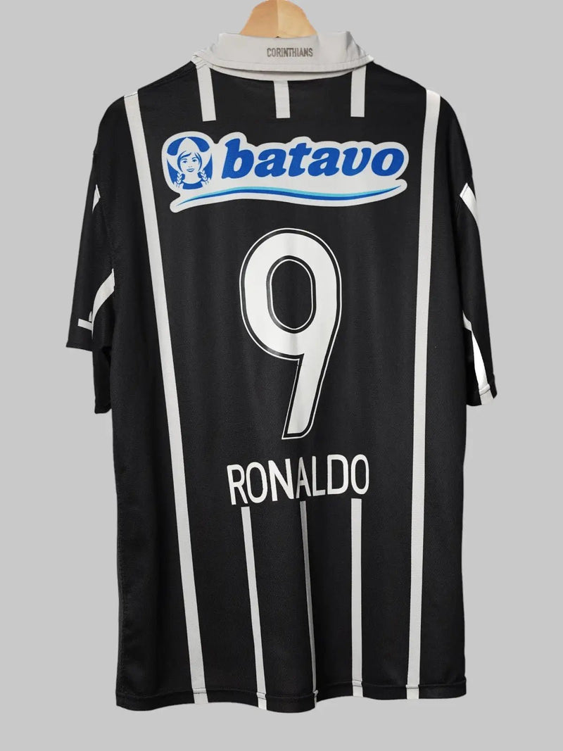 SC Corinthians Paulista Away Shirt 2009/10 Ronaldo 9 (XL)