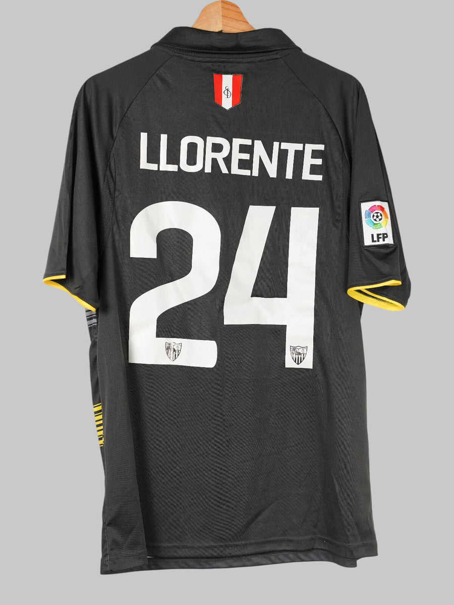 Sevilla Third Shirt 2015/16 Llorente 24 (L)