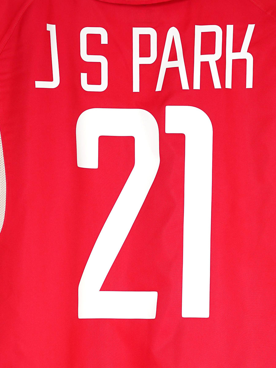 South Korea Home Shirt 2002/3 J S Park 21 (M)