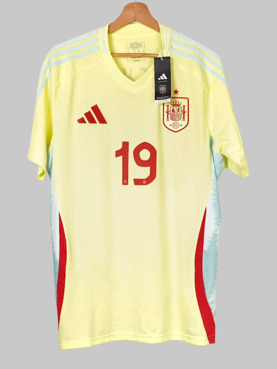Spain Away Shirt 2024/25 BNWT Lamine Yamal 19 (L)