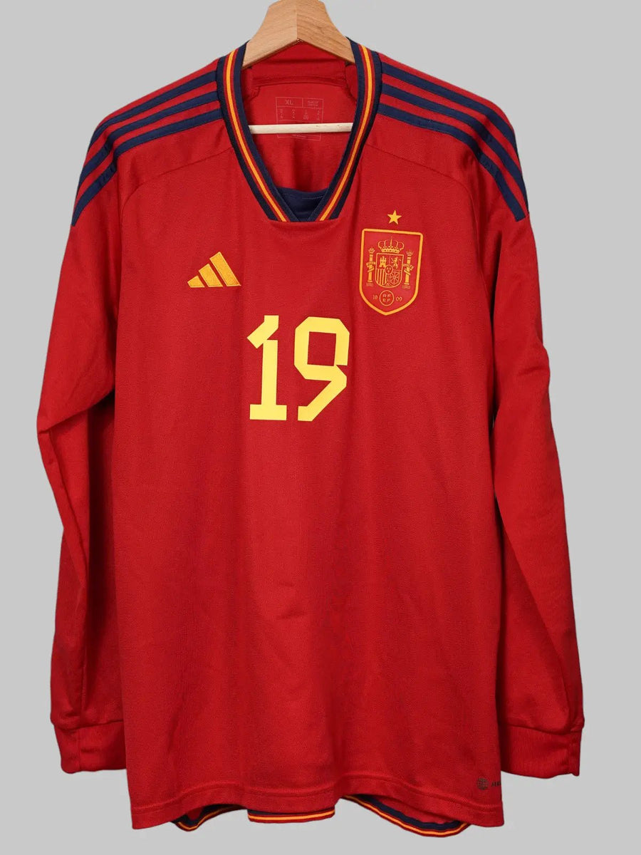 Spain Home Shirt L/S 2022/23 Lamine Yamal 19 (XL)