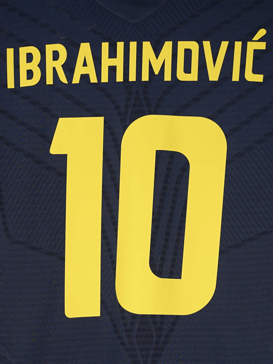 Sweden Away Shirt 2008/9 Ibrahimovic 10 (M)