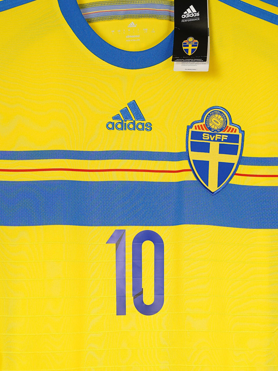 Sweden Home Shirt 2014/15 BNWT Ibrahimovic 10 (L)