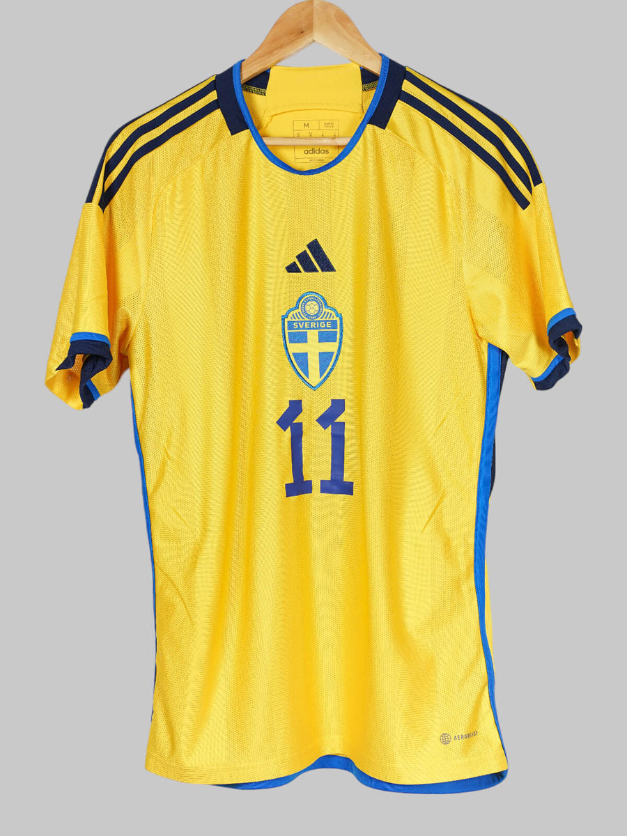 Sweden Home Shirt 2022/23 Ibrahimovic 11 (M)