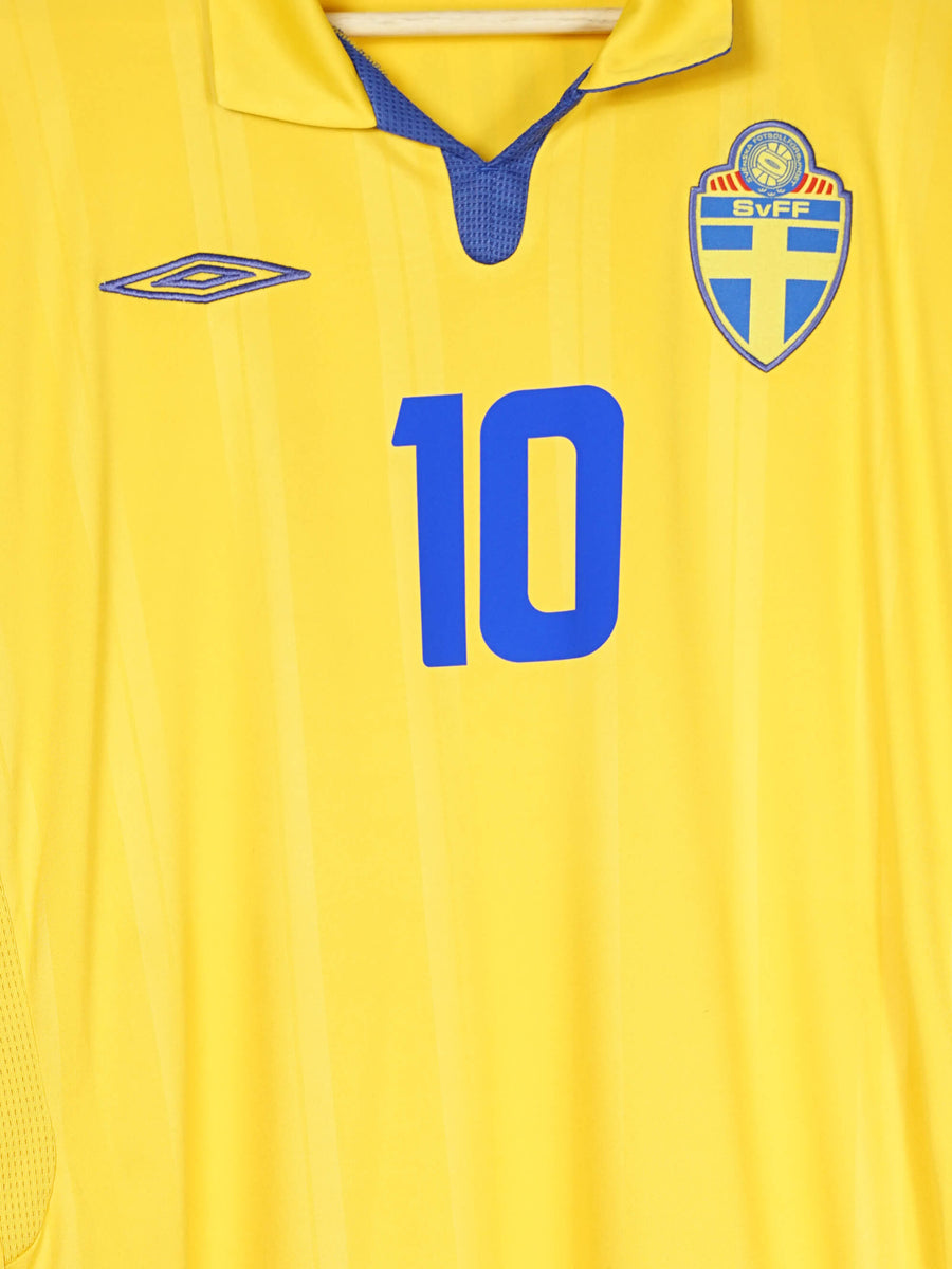 Sweden Home Shirt L/S 2009/10 Ibrahimovic 10 (L)