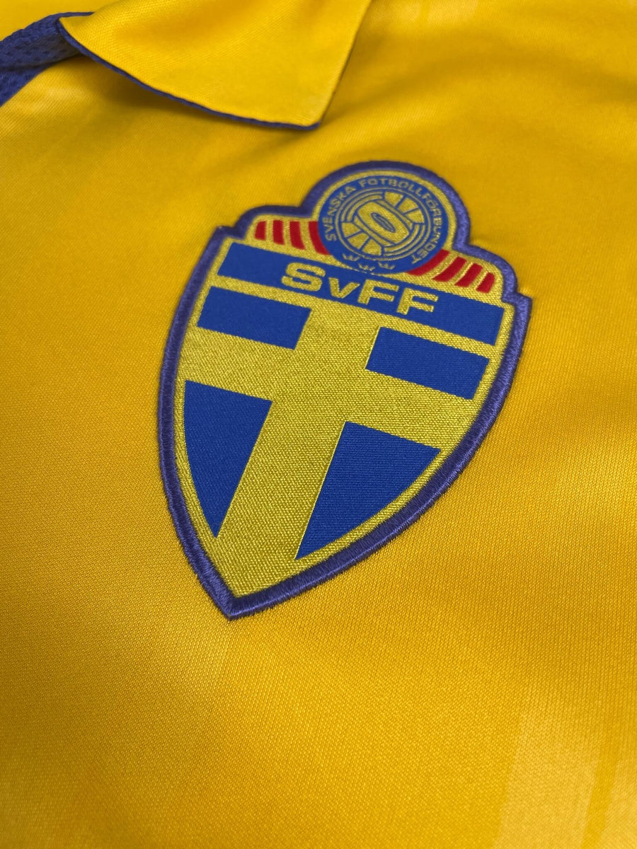 Sweden Home Shirt L/S 2009/10 Ibrahimovic 10 (L)