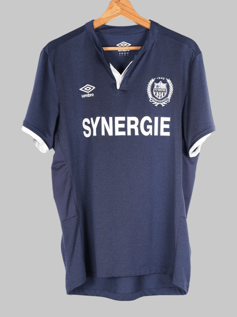 2015/16 Nantes Away Shirt (L)