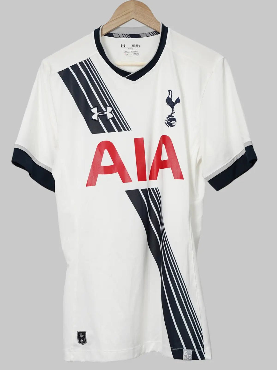 Tottenham Hotspur Home Shirt 2015/16 Kane 10 (M)
