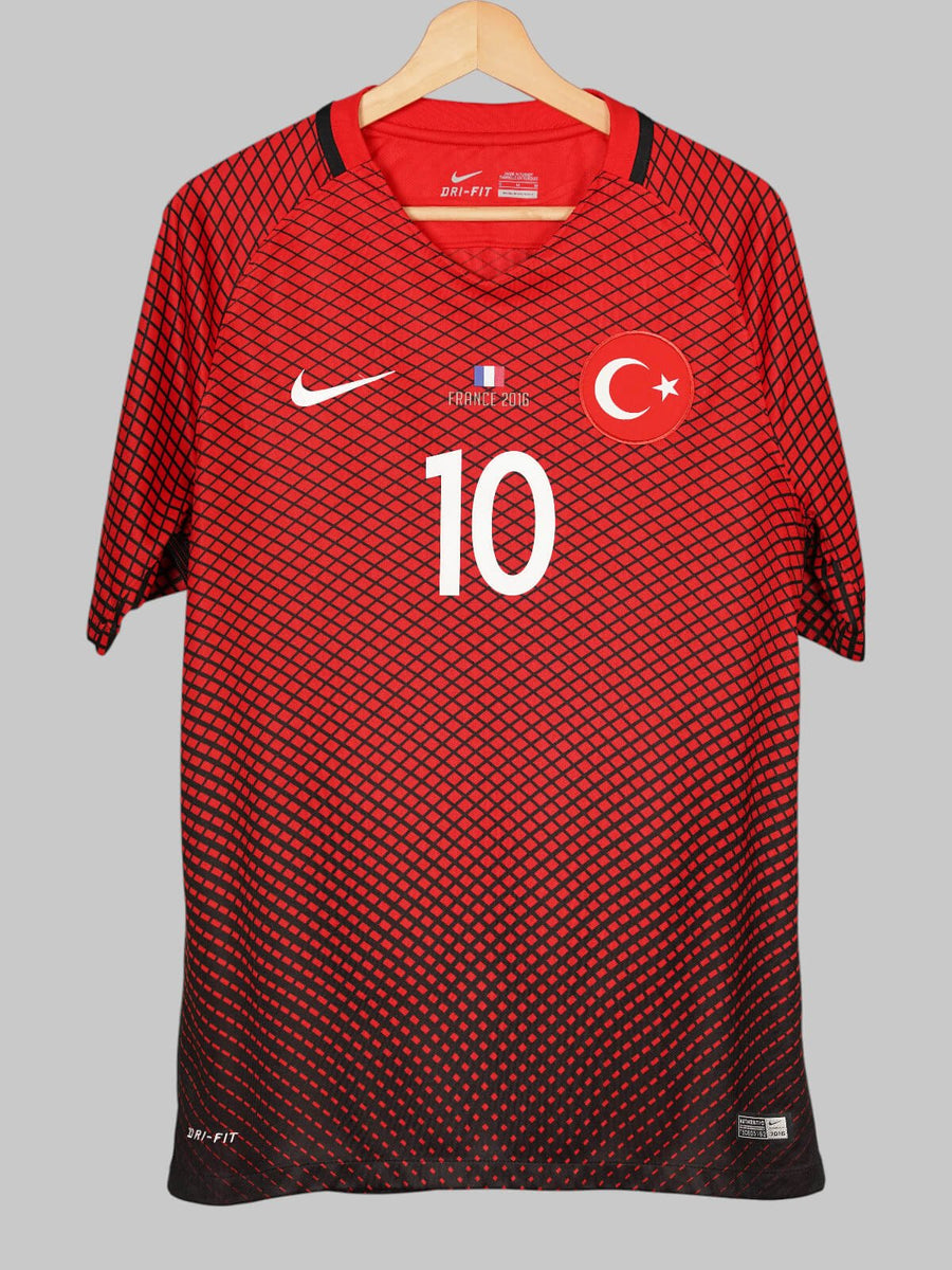 Turkey Home Shirt 2016/17 Arda 10 (M)
