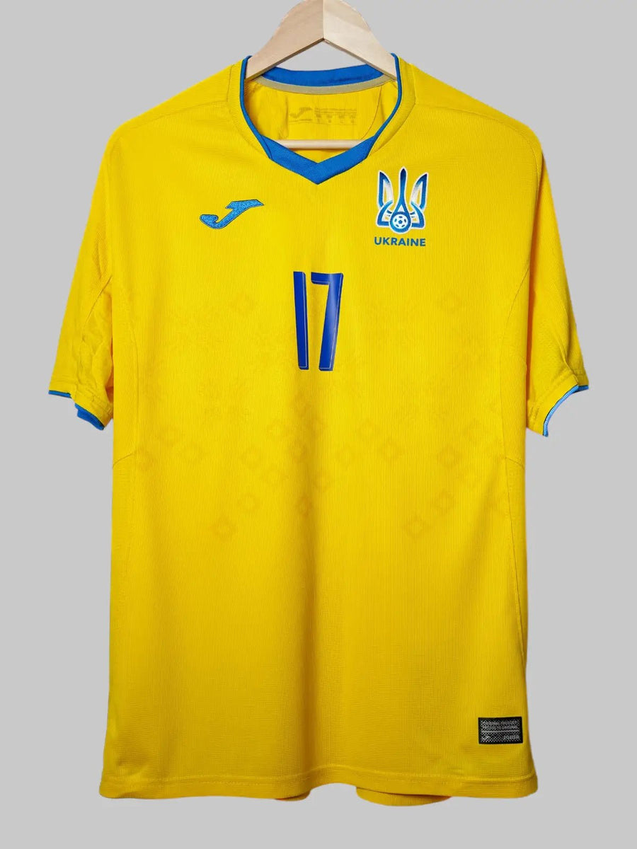 Ukraine Home Shirt 2020/2021 Zintsjenko 17 (L)