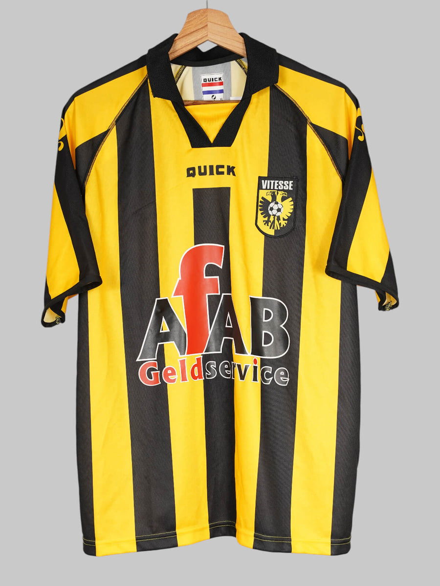 Vitesse Home Shirt 2005/6 10 (XL)