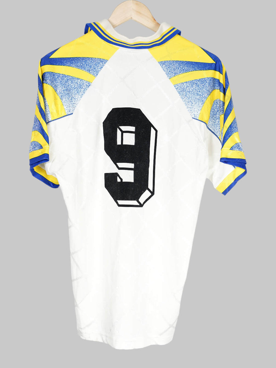 1995/97 Parma #9 Home Shirt (M)