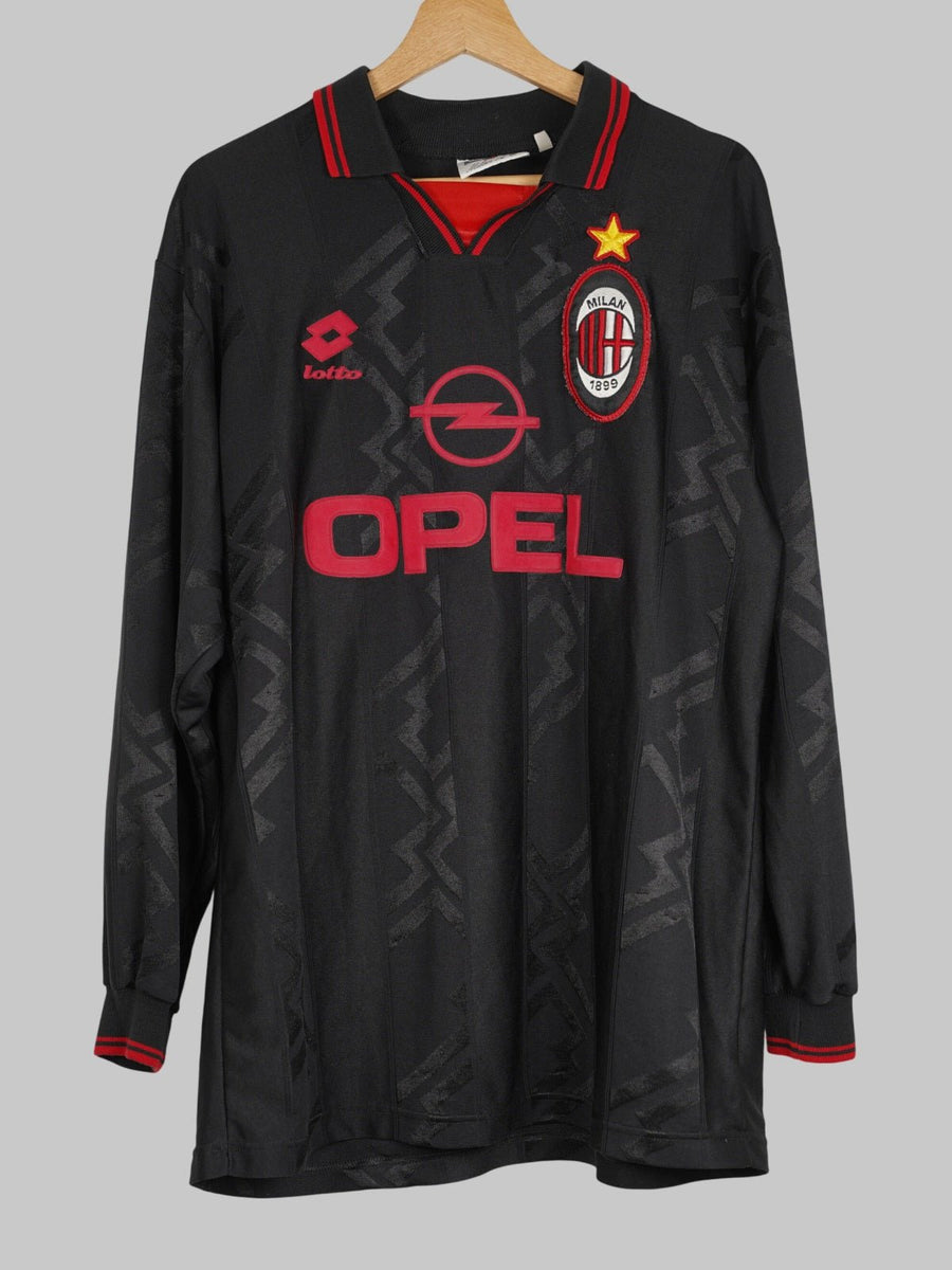 1996/97 AC Milan Baresi #6 Third Shirt L/S (XL)
