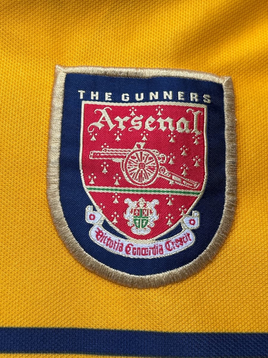 1997/99 Arsenal Bergkamp #10 Away Shirt (XL)