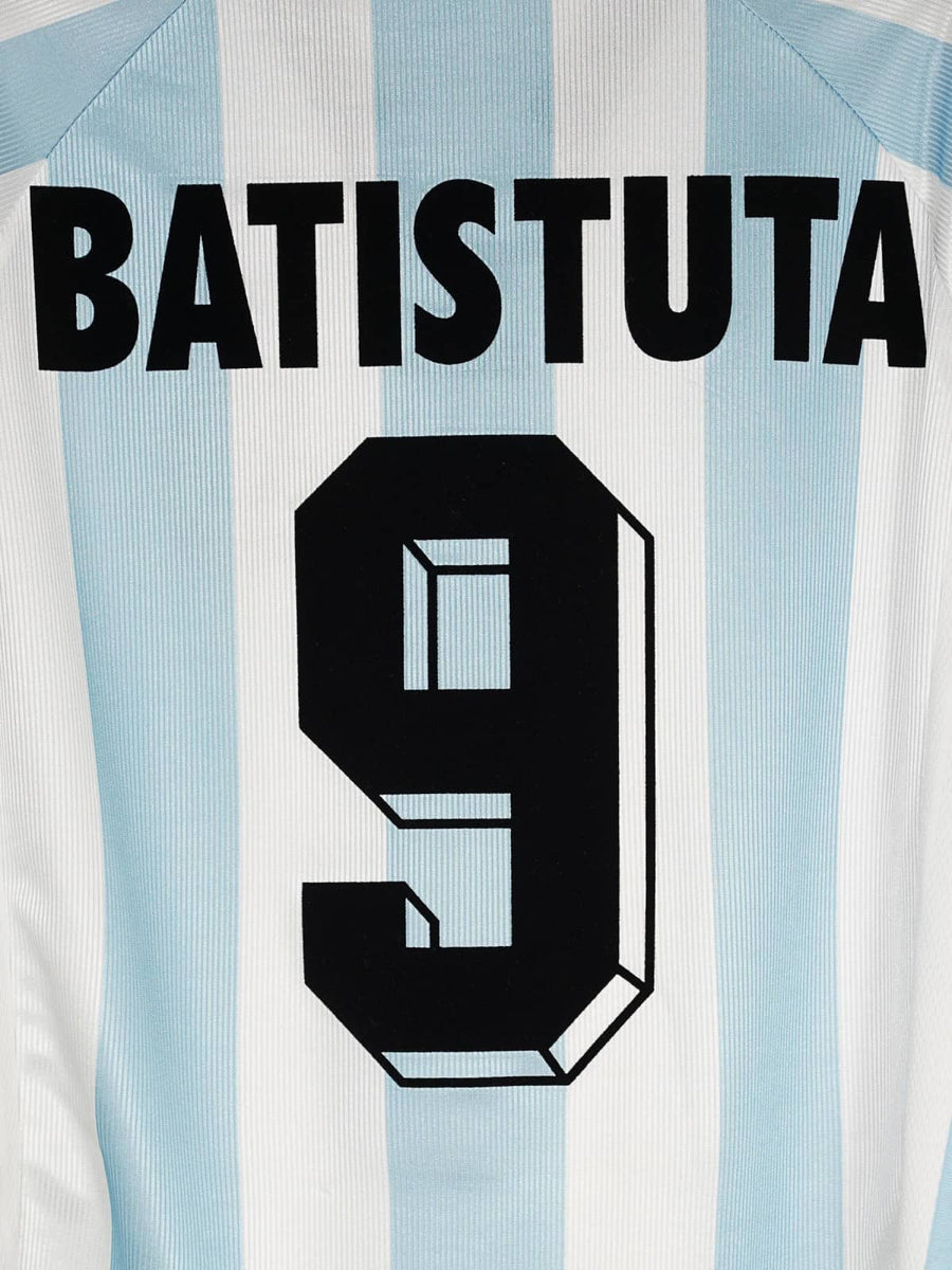 Argentina Home Shirt 1998/99 Batistuta 9 (M)