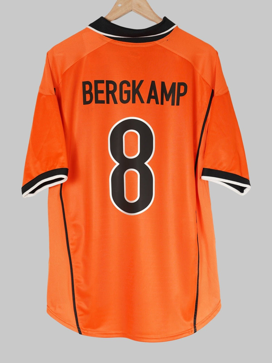 1998/99 Netherlands Bergkamp #8 Home Shirt (L)