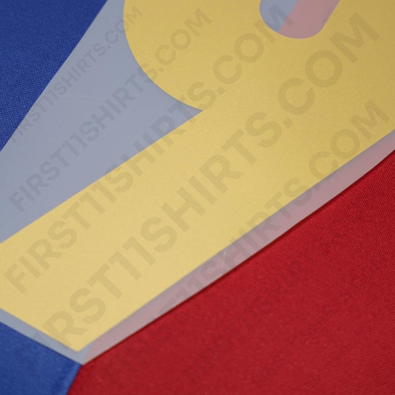 1999/00 FC Barcelona Home Name Set Kluivert 9 (Repro)