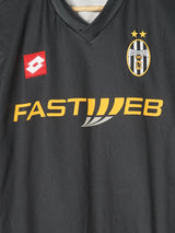 2001/02 Juventus Nedved #11 Away Shirt (XL)