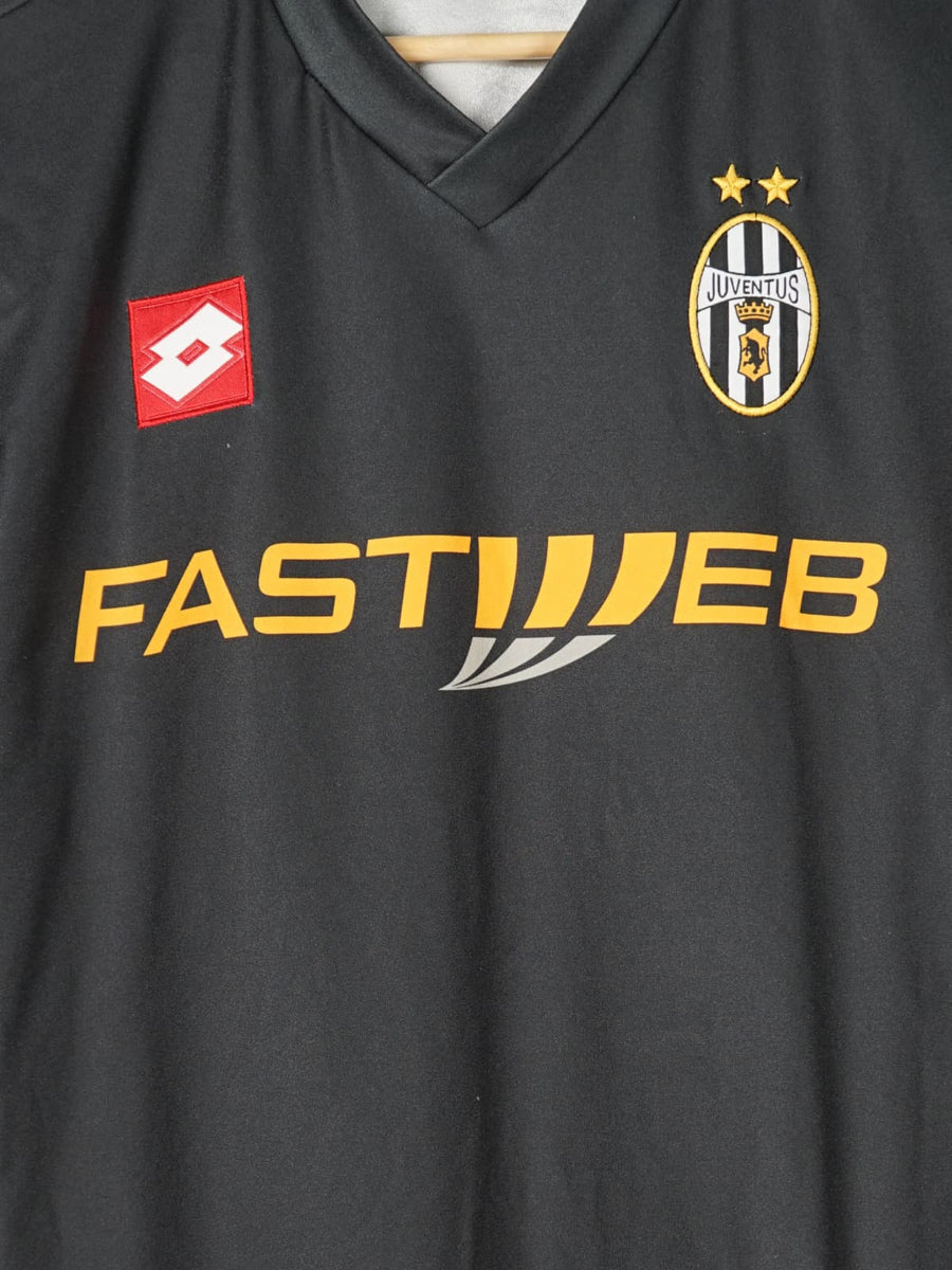 2001/02 Juventus Nedved #11 Away Shirt (XL)