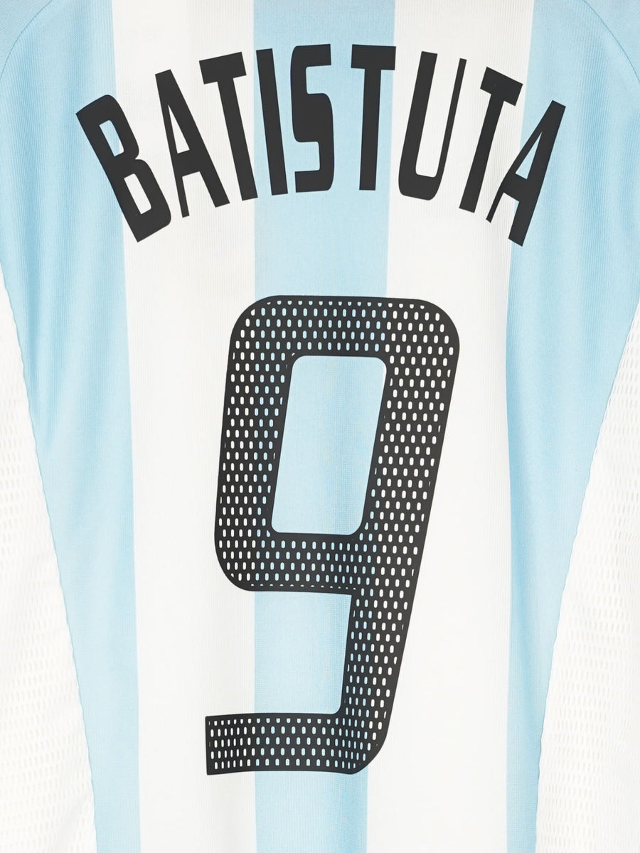 2002/3 Argentina Zanetti #8 Home Shirt (L)