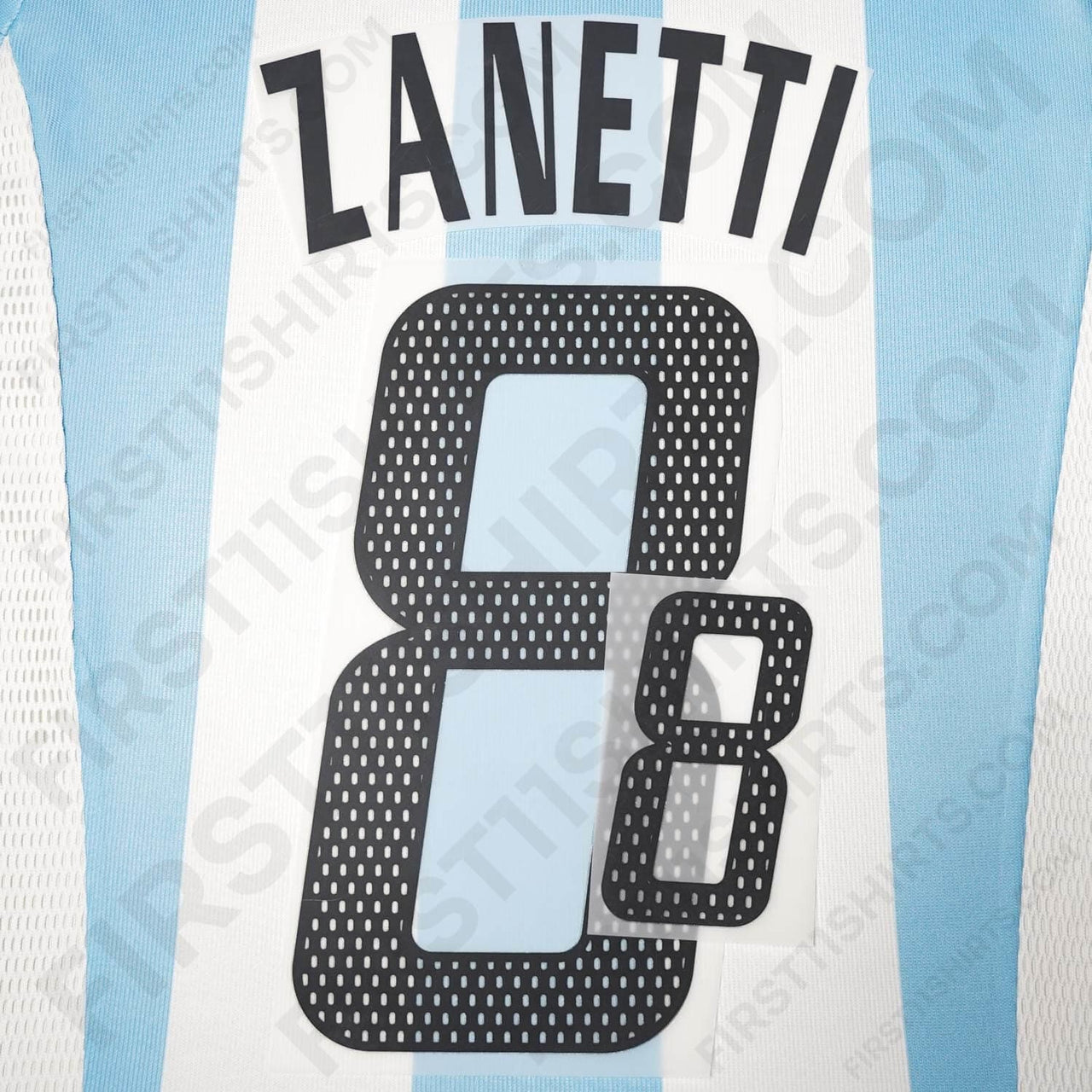 2002/3 Argentina Home Name Set Zanetti 8 (Repro)