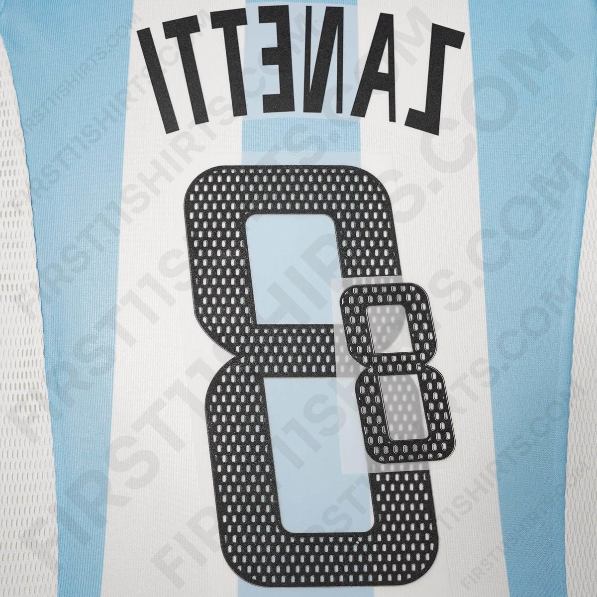2002/3 Argentina Home Name Set Zanetti 8 (Repro)