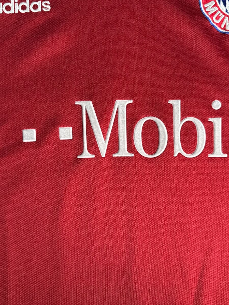 2002/3 Bayern Munich Ze Roberto #11 Home Shirt (XL)