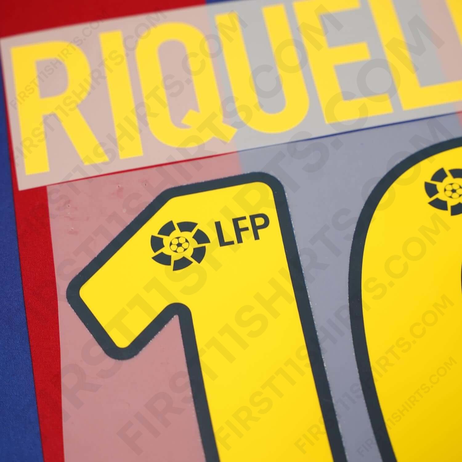 2002/3 FC Barcelona Home/Away Name Set Riquelme 10 (Repro)