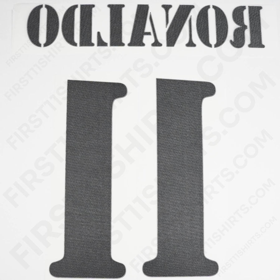 2002/3 Real Madrid Home Name Set Ronaldo 11
