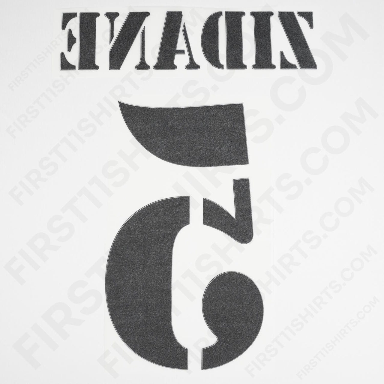 2002/3 Real Madrid Home Name Set Zidane 5