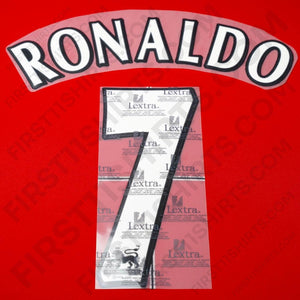 2003 - 7 Manchester United Home/Away Name Set Ronaldo 7 Flock (Repro)