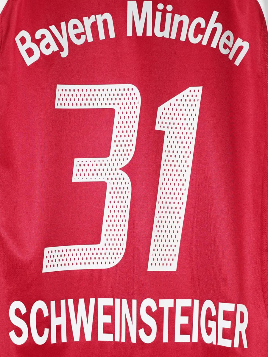 Bayern Munich Home Shirt 2003/4 Schweinsteiger 31 (M)