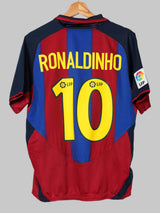 2003/4 Barcelona Ronaldinho #10 Home Shirt (L)