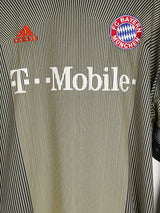 2003/4 Bayern Munich Keeper Shirt #1 Kahn (M)