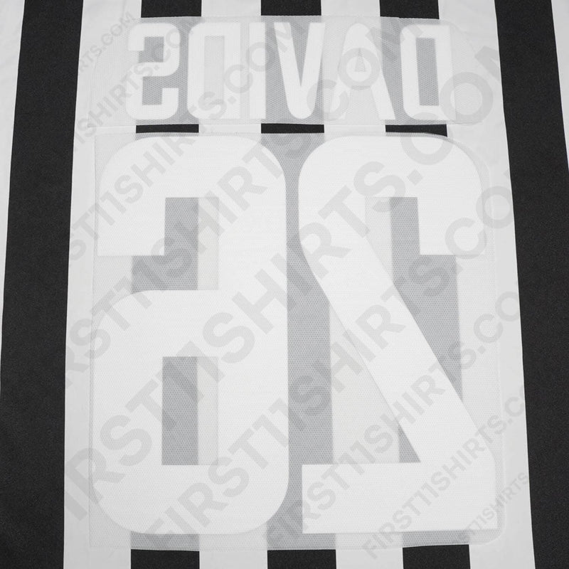 2003/4 Juventus Home Name Set Davids 26 (Repro)