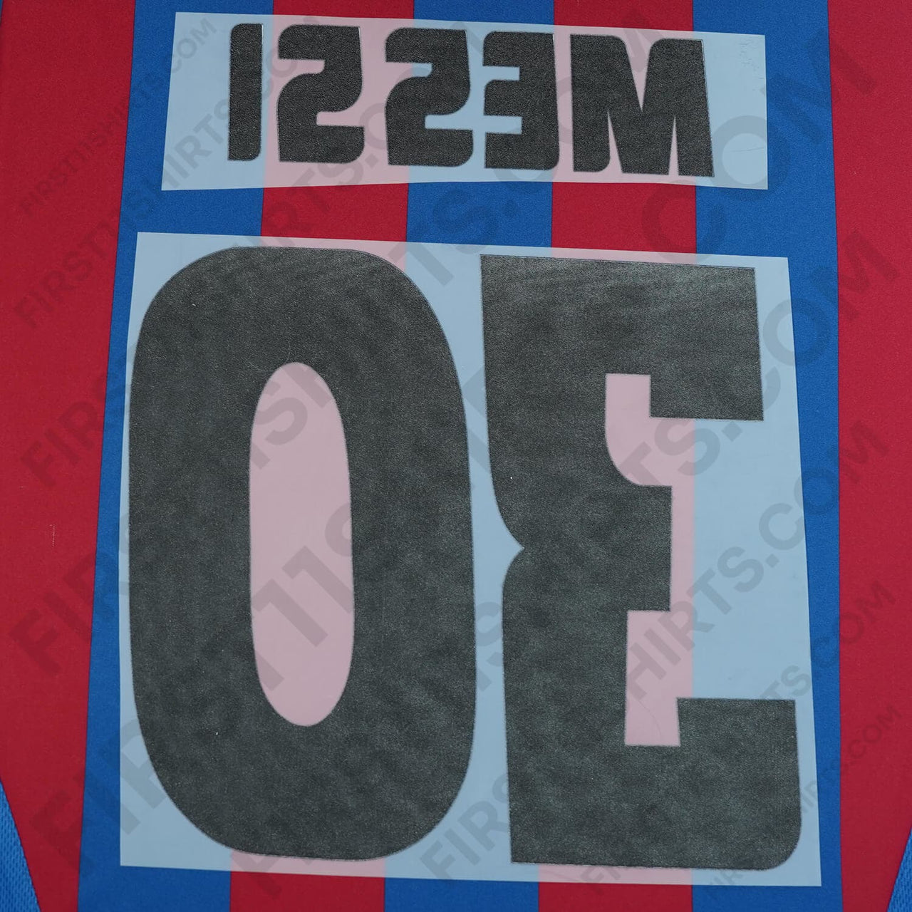 2004 - 2006 FC Barcelona Home/Away Name Set Messi 30 (Repro)