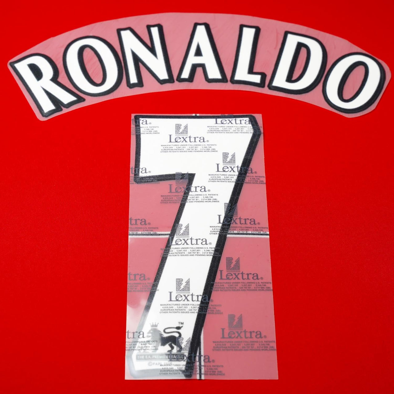 2004 - 7 Man United Home/Away Flock Name Set Ronaldo 7 (Repro)