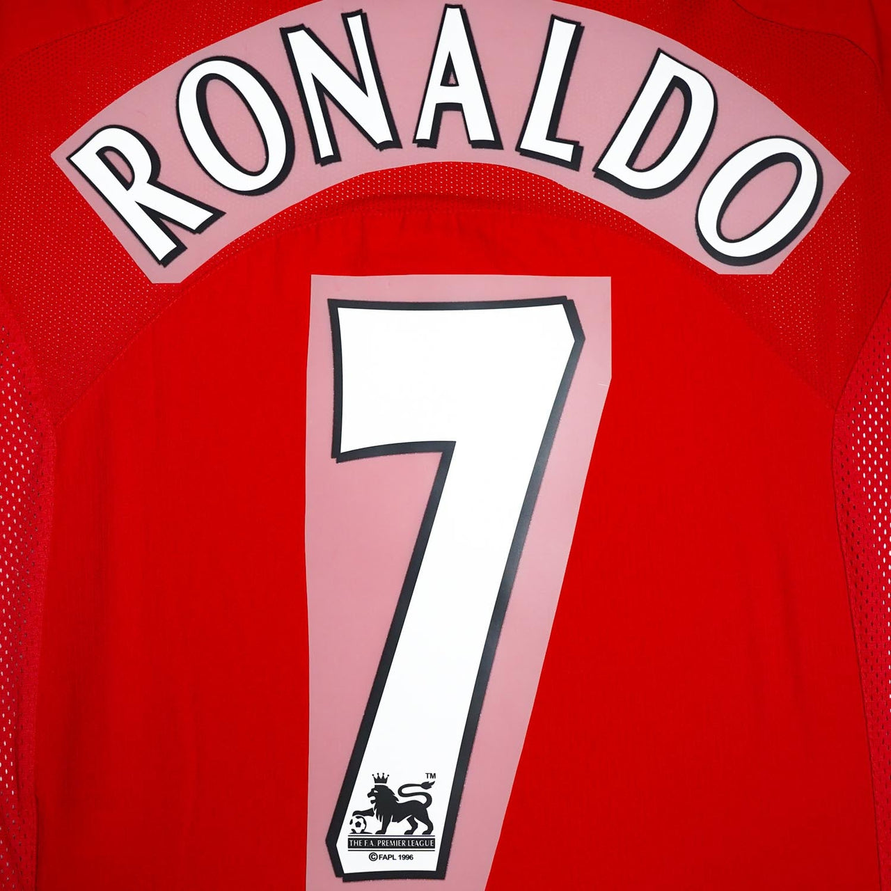 2004 - 7 Manchester United Home/Away Name Set Ronaldo #7 (Repro)